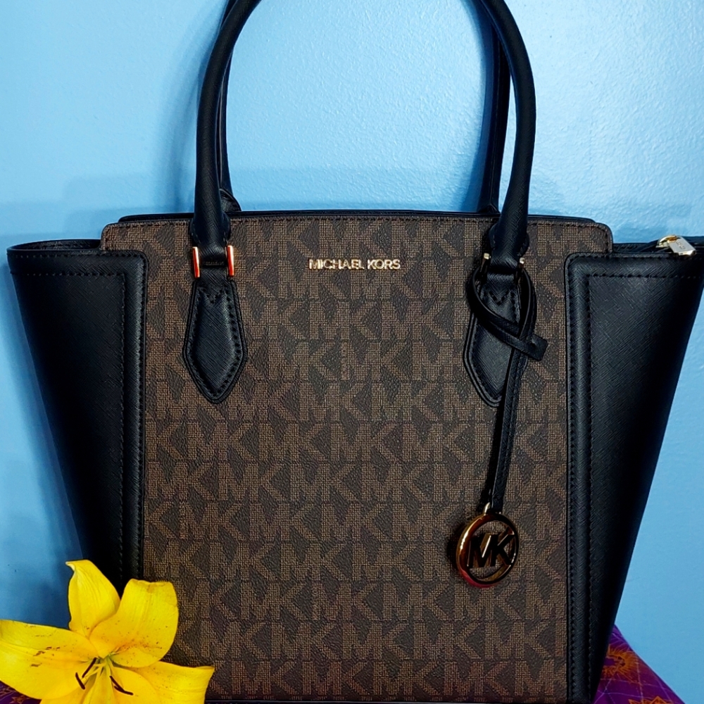 Michael Kors Ayden LG Tote Bag